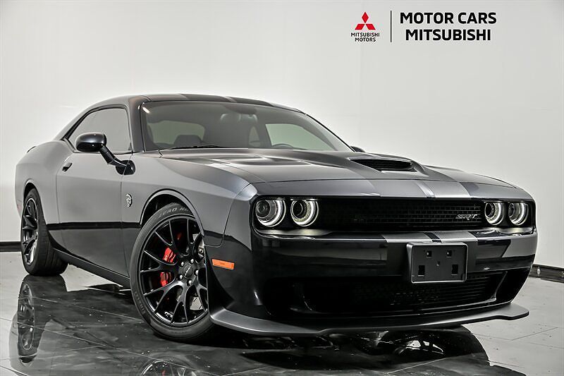 2016 DODGE Challenger