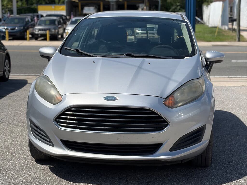 2017 FORD Fiesta