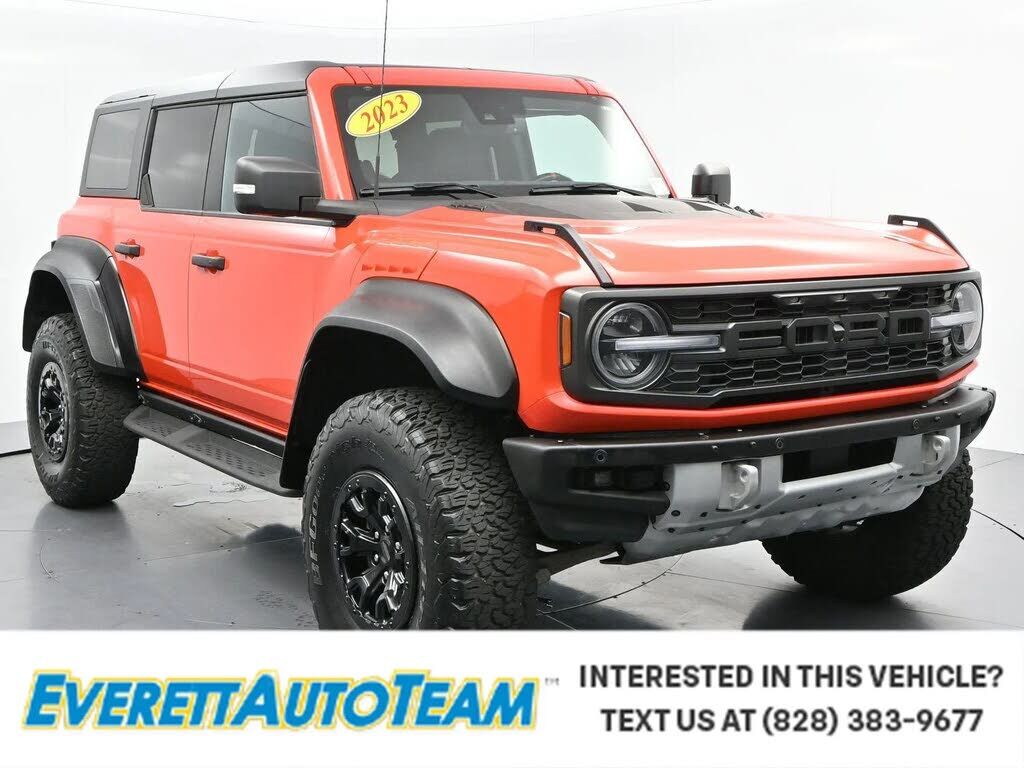 2023 FORD Bronco