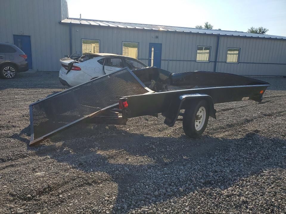 2010 CAR MATE TRAILERS Car Mate Trailers