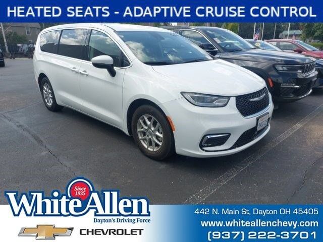 2023 CHRYSLER Pacifica