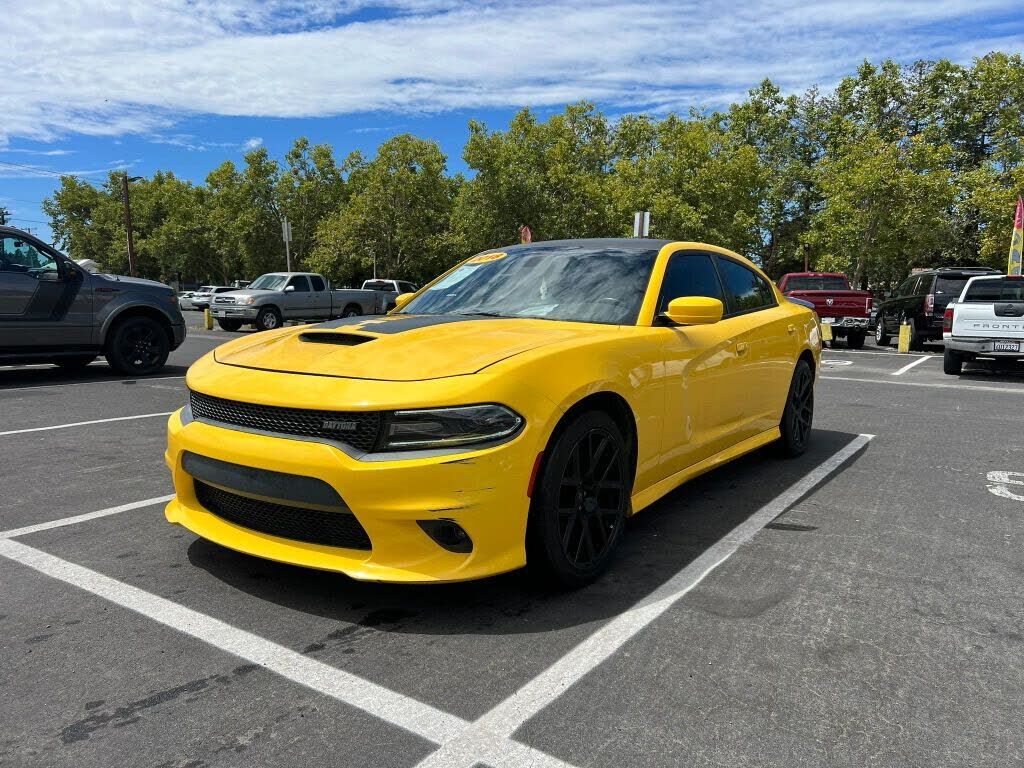 2018 DODGE Charger