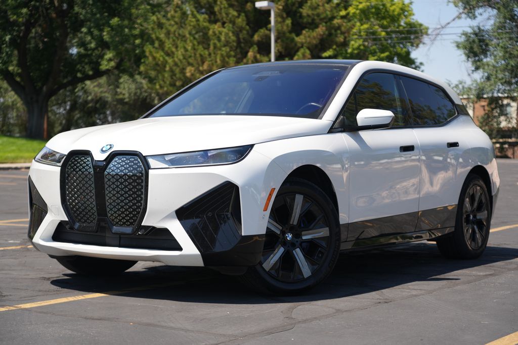 2024 BMW ix