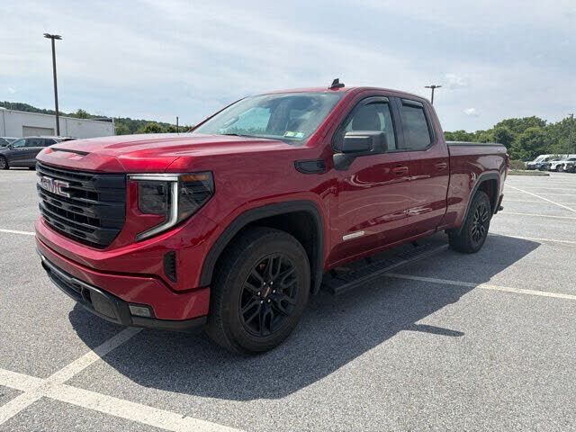 2023 GMC Sierra