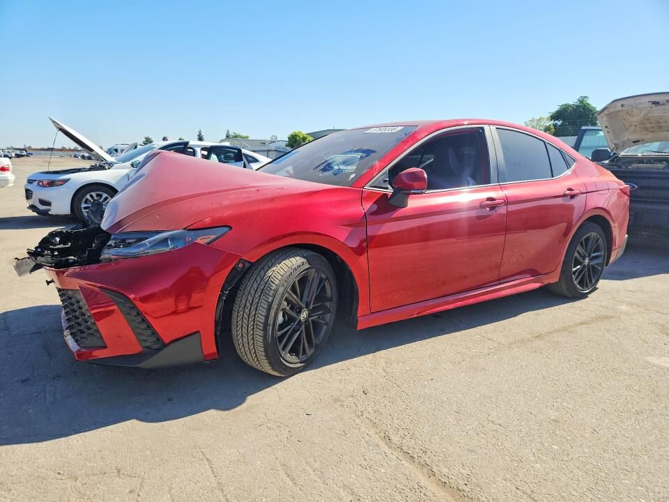 2025 TOYOTA Camry
