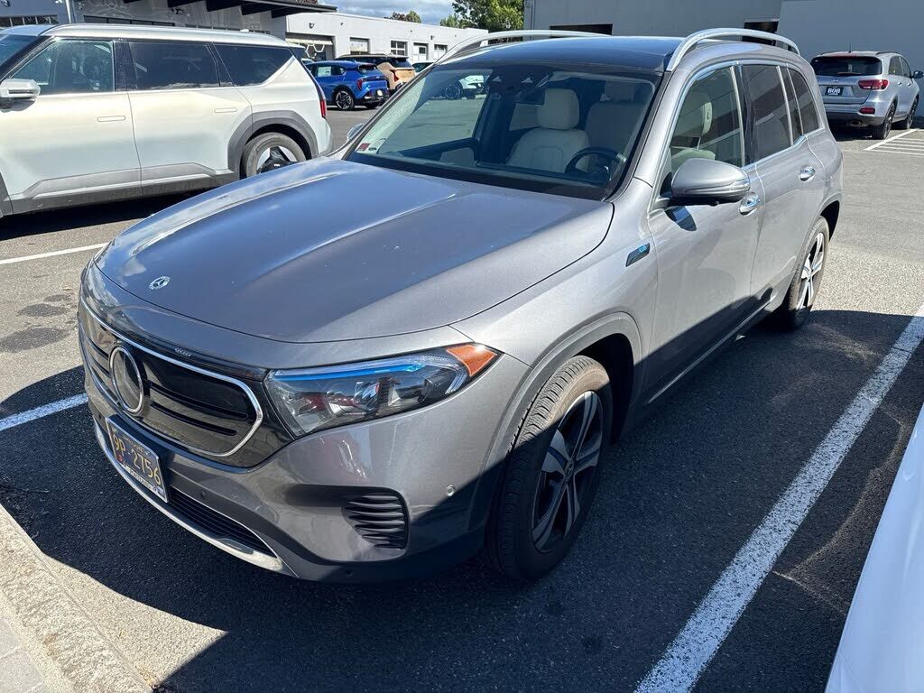 2022 MERCEDES-BENZ EQB-Class