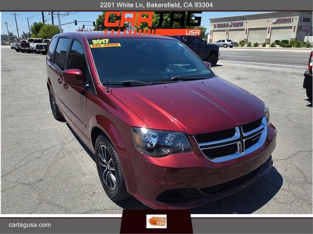 2017 DODGE Grand Caravan