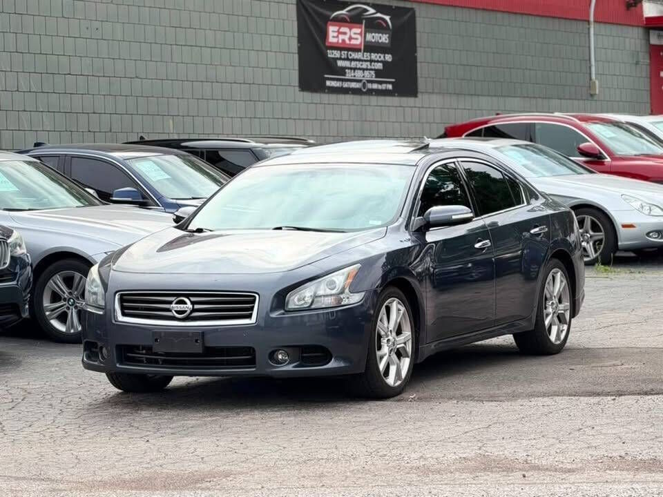 2012 NISSAN Maxima