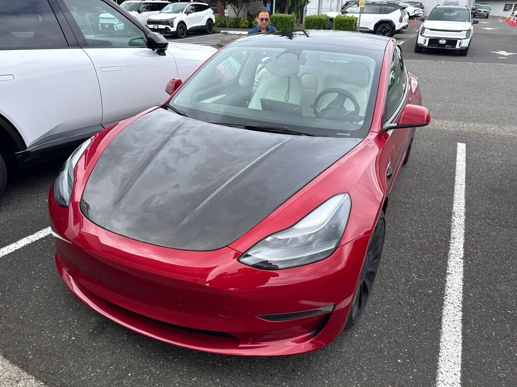 2023 TESLA Model 3