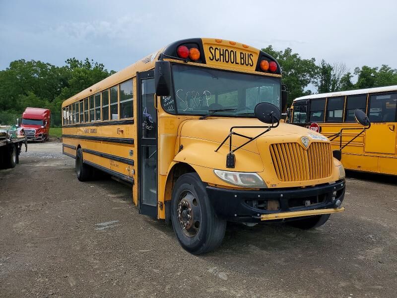 2011 IC BUS PB105