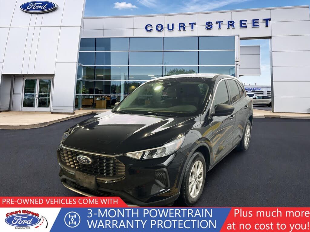 2024 FORD Escape