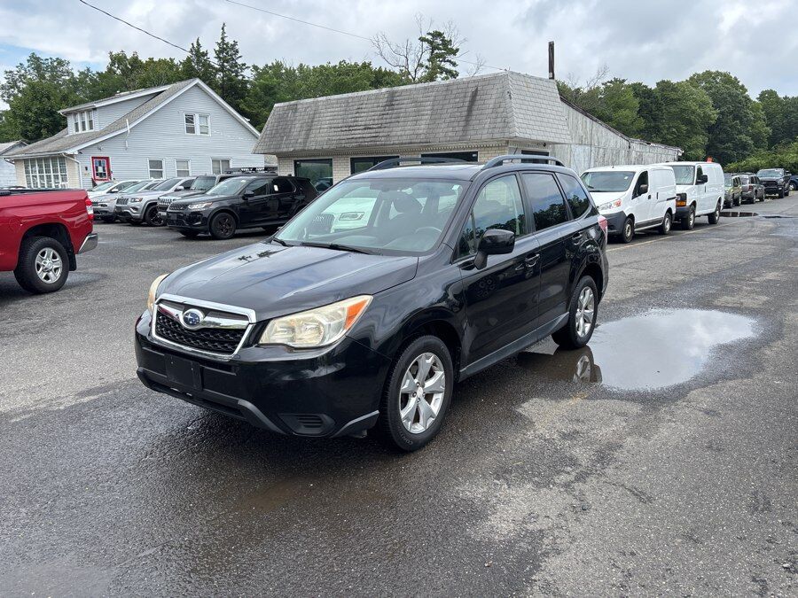 2015 SUBARU Forester