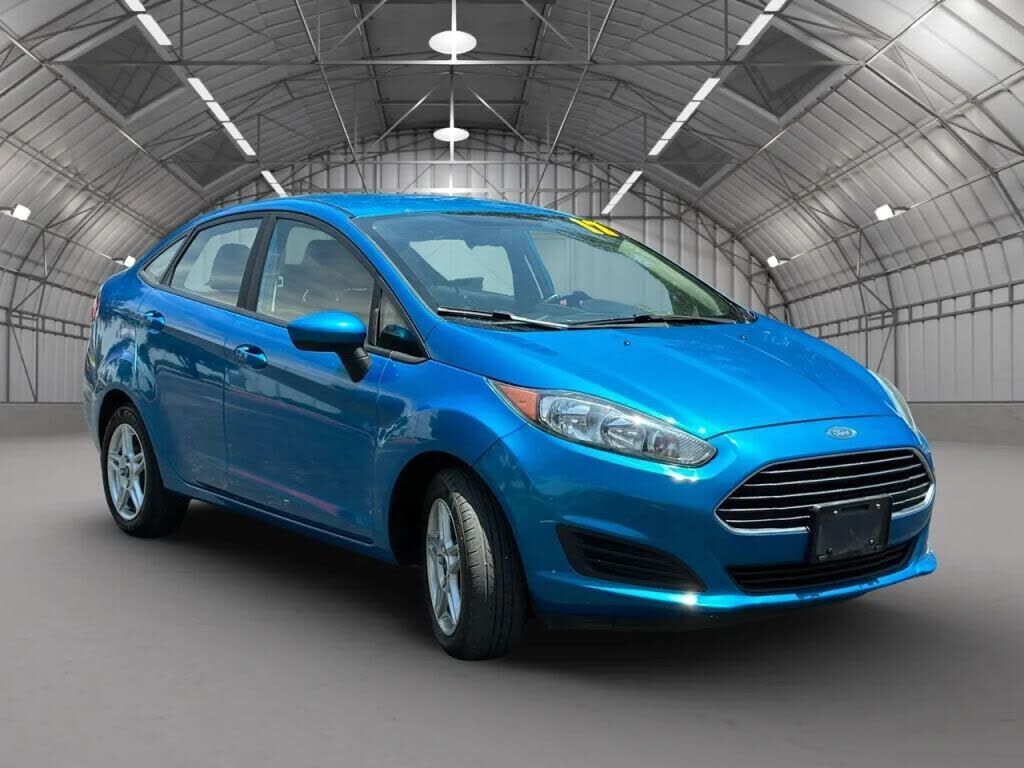 2017 FORD Fiesta