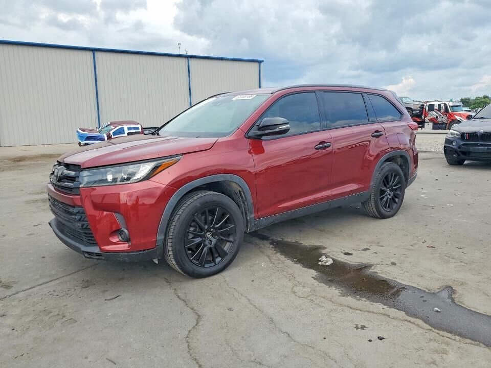 2019 TOYOTA Highlander