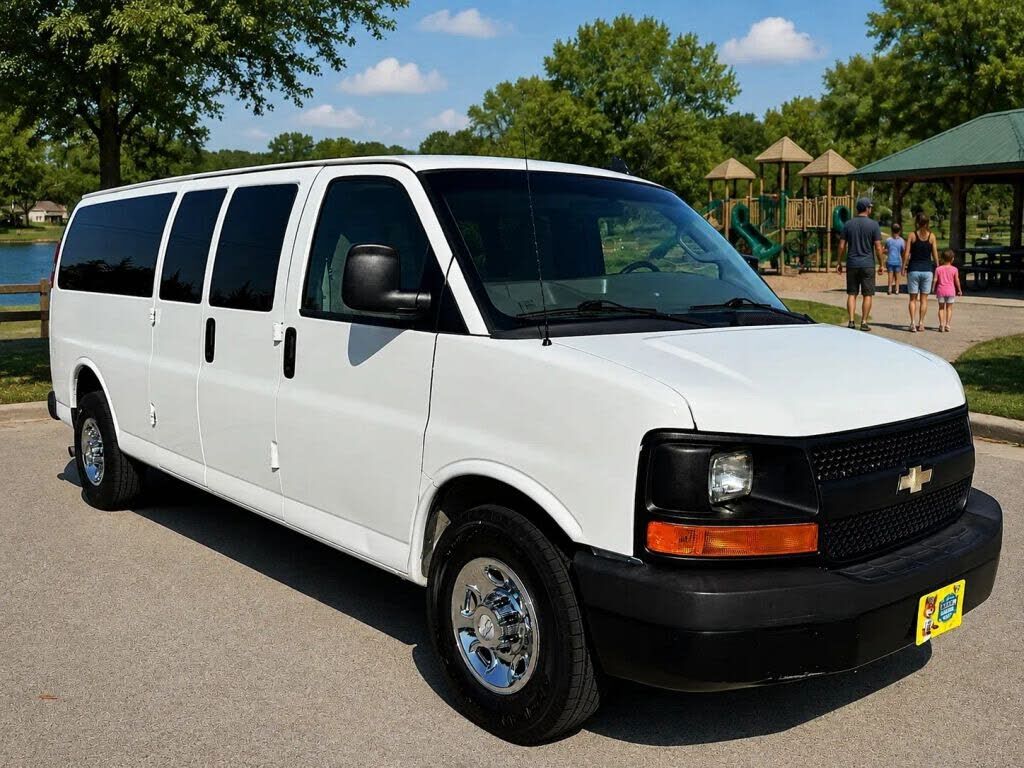 2016 CHEVROLET Express
