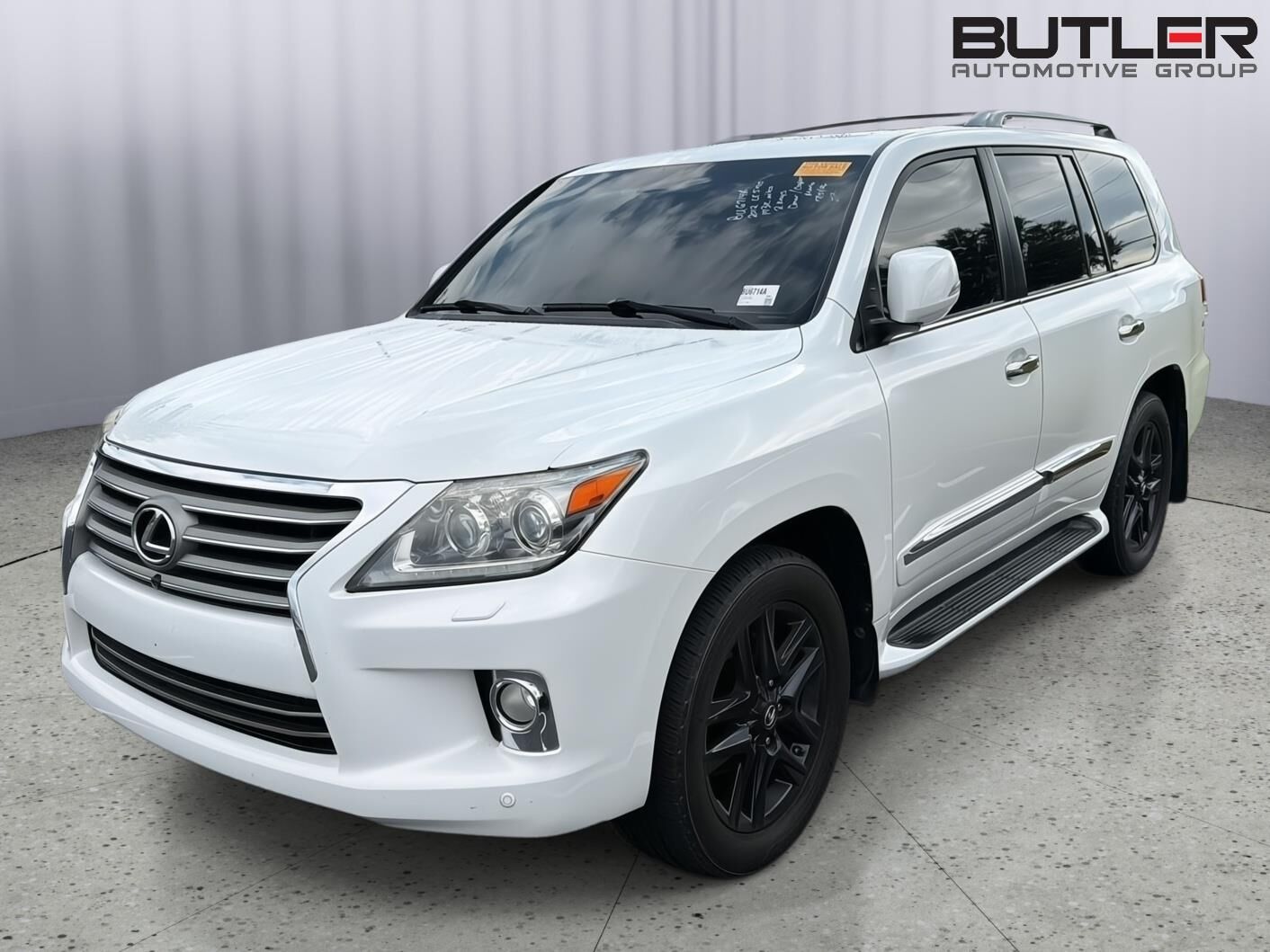 2013 LEXUS LX