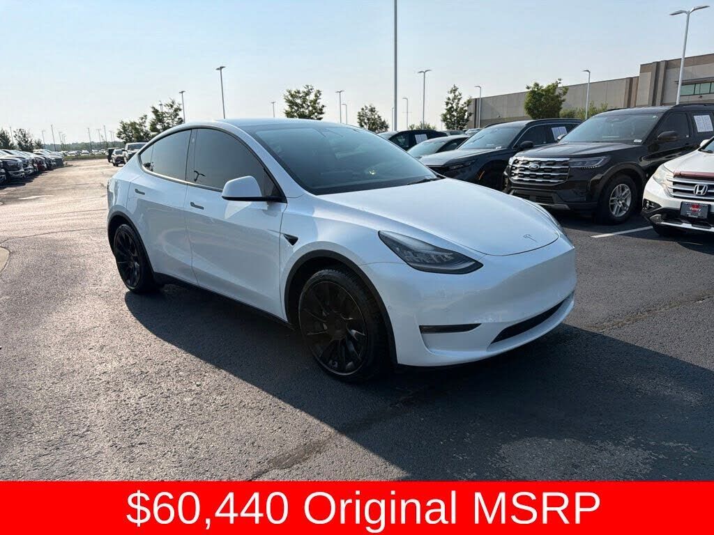 2021 TESLA Model Y