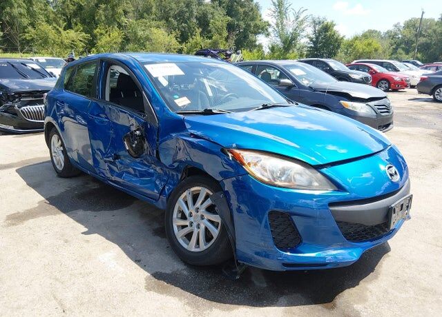 2012 MAZDA Mazda3