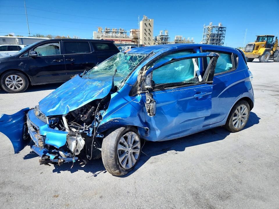 2017 CHEVROLET Spark