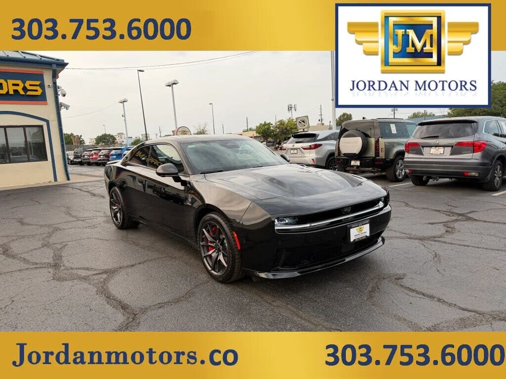 2024 DODGE Charger