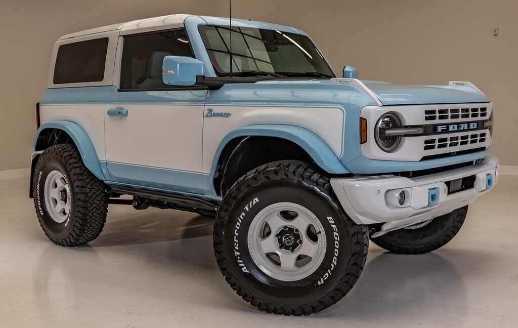 2024 FORD Bronco