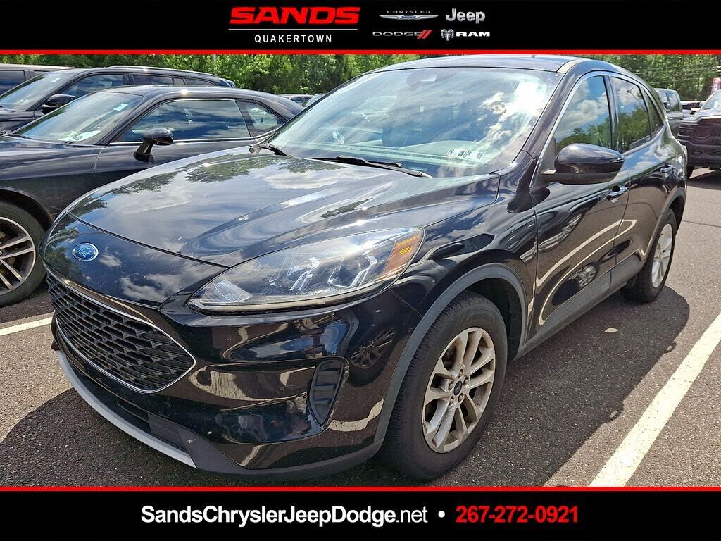 2021 FORD Escape