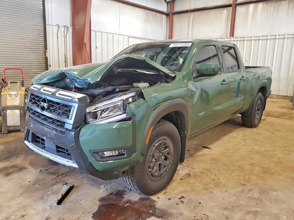 2025 NISSAN Frontier