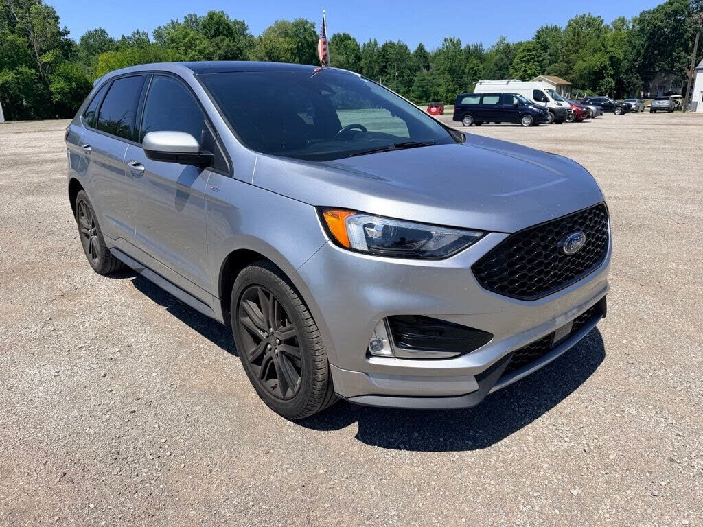 2022 FORD Edge