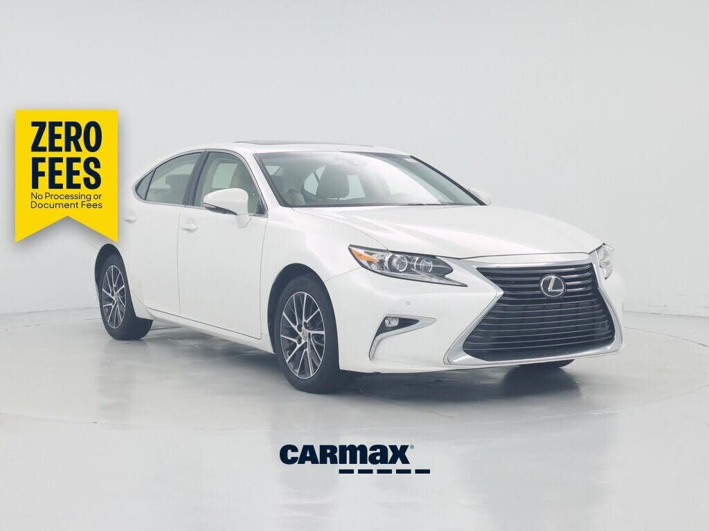 2016 LEXUS ES