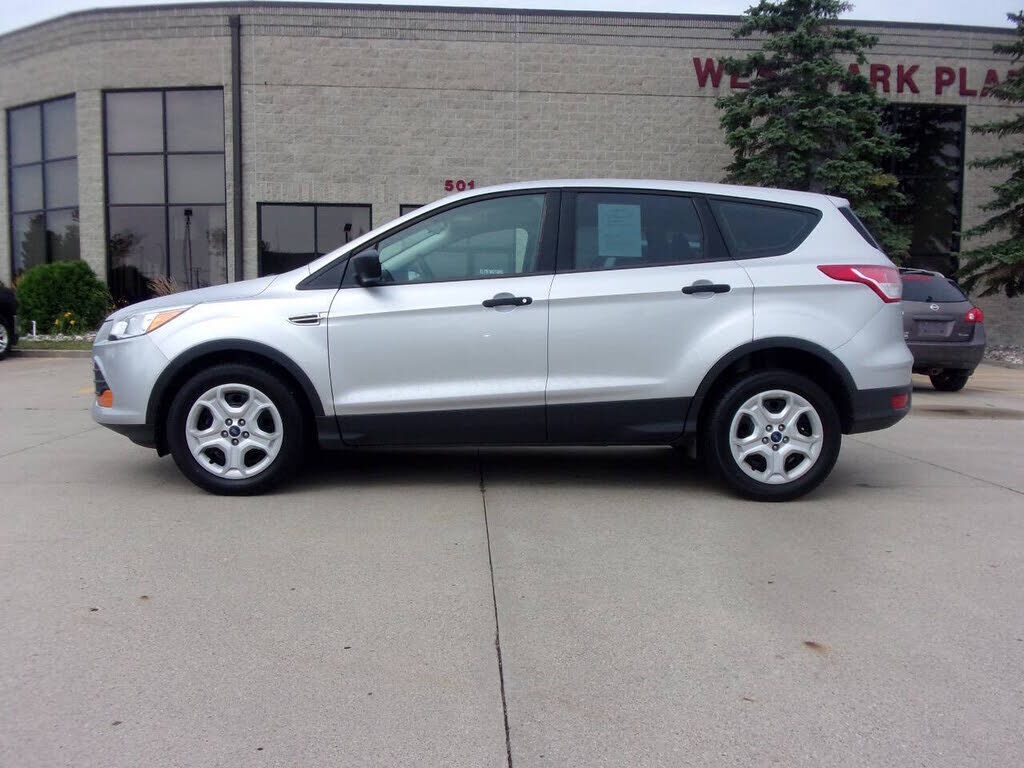 2016 FORD Escape