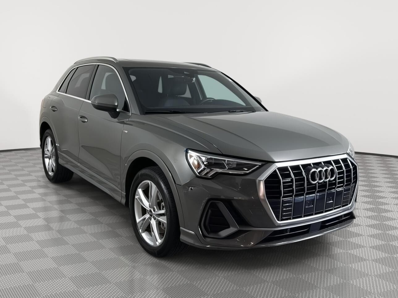 2022 AUDI Q3