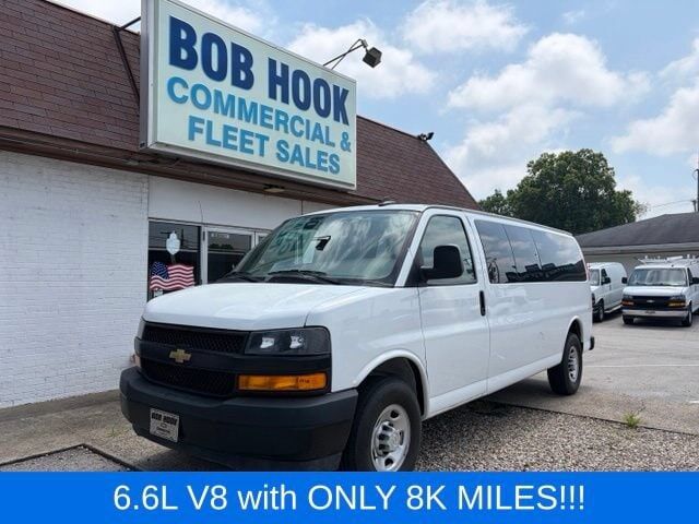 2024 CHEVROLET Express