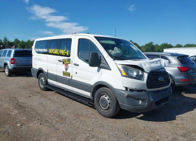 2015 FORD Transit