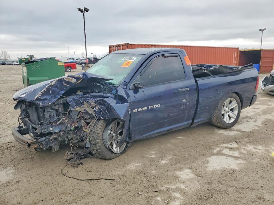 2012 DODGE Ram