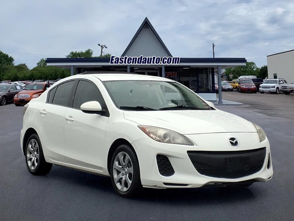2013 MAZDA Mazda3