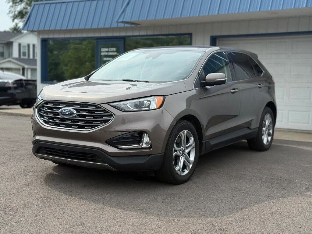 2019 FORD Edge