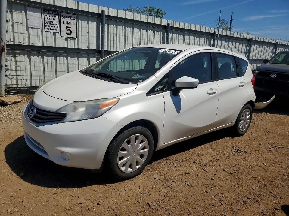 2015 NISSAN Versa