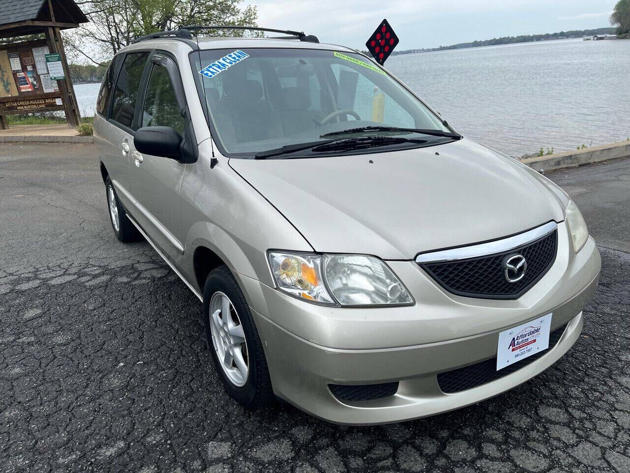 2003 MAZDA MPV