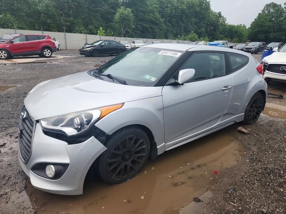 2016 HYUNDAI Veloster