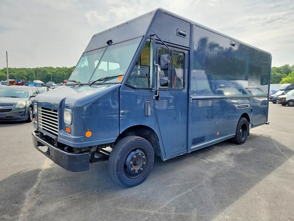 2021 FREIGHTLINER MT 45G Front Gasoline Engine Walk in Van Chassis