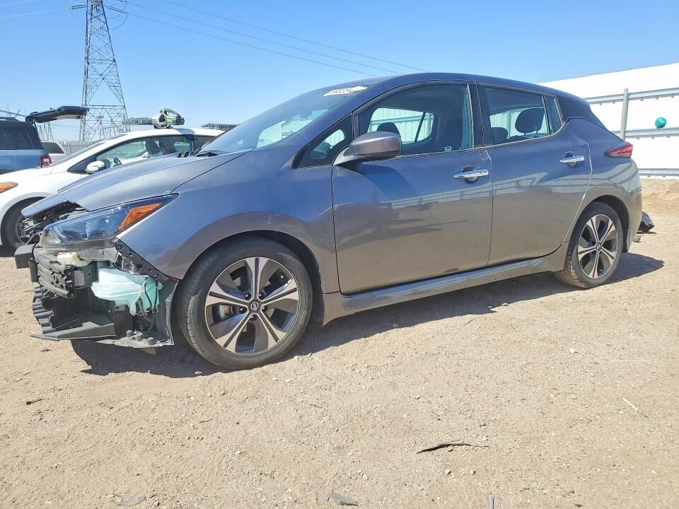2021 NISSAN Leaf