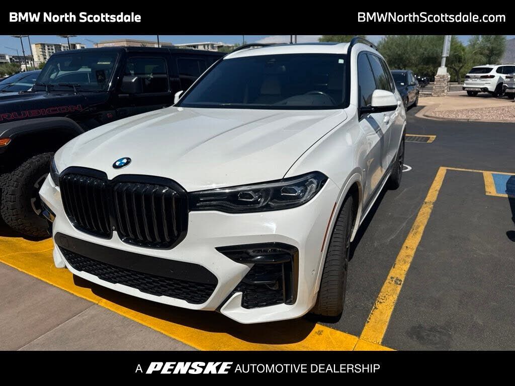 2021 BMW X7