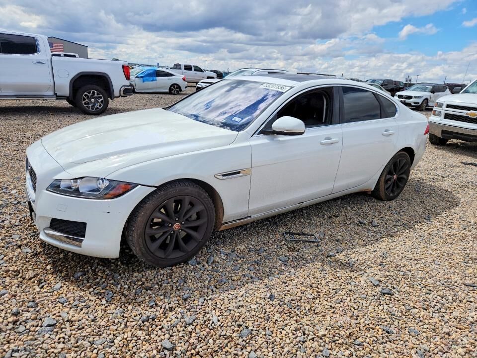 2019 JAGUAR XF