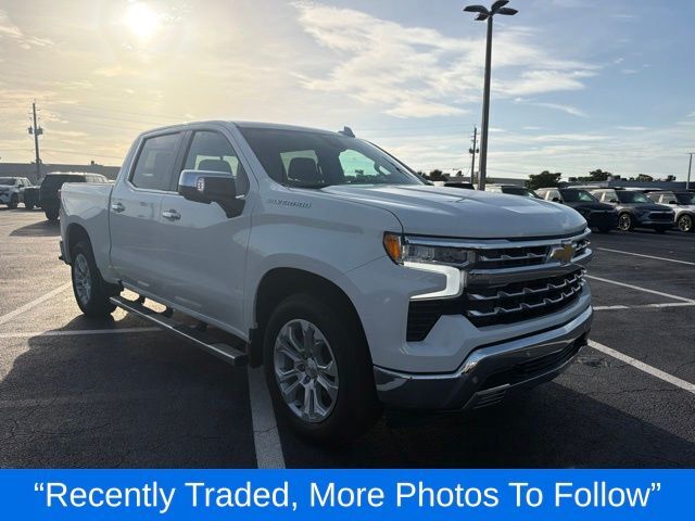 2024 CHEVROLET Silverado