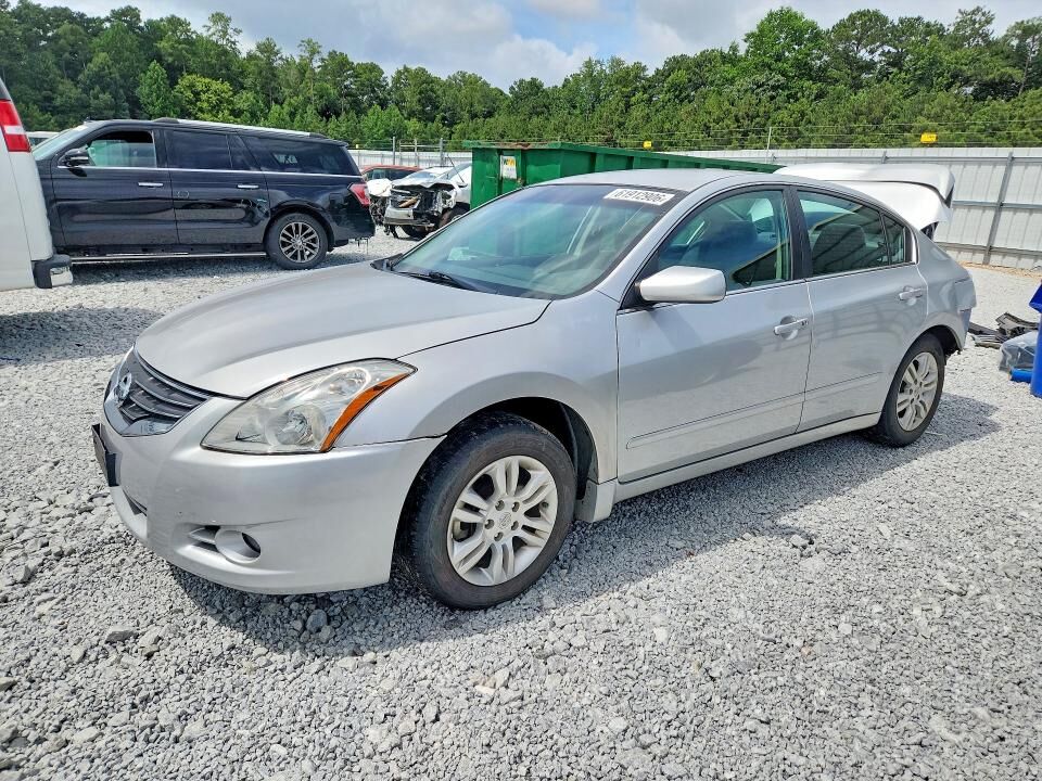 2011 NISSAN Altima