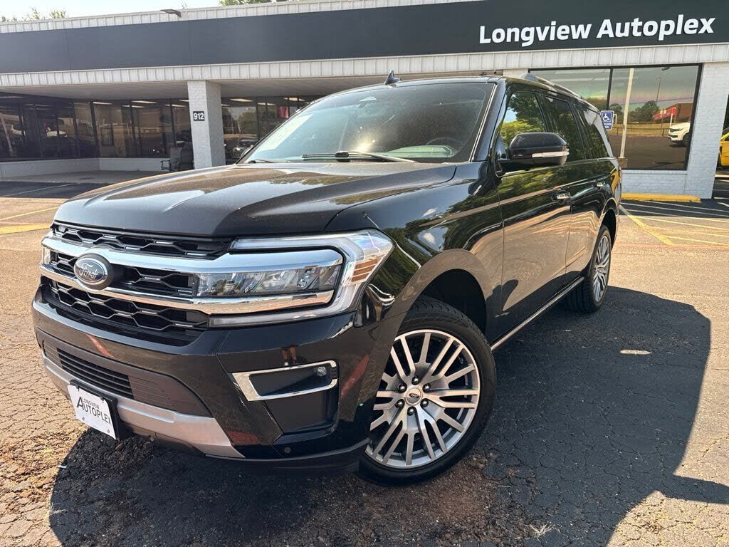2022 FORD Expedition