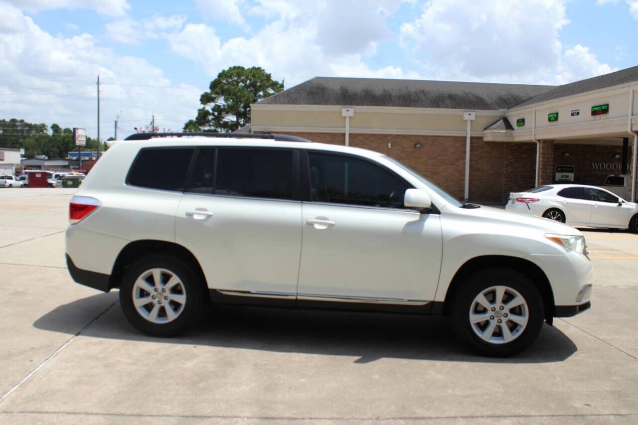 2012 TOYOTA Highlander