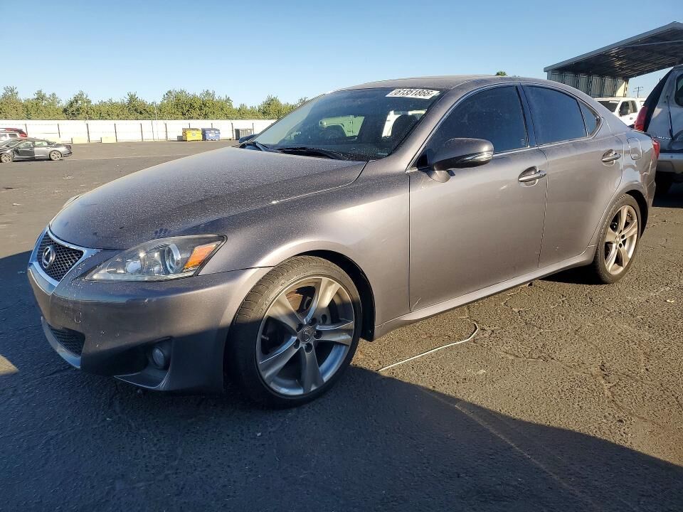 2013 LEXUS IS
