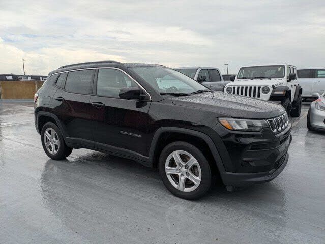 2023 JEEP Compass