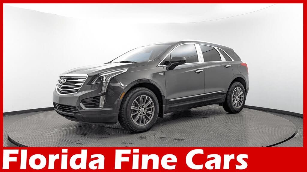 2017 CADILLAC XT5